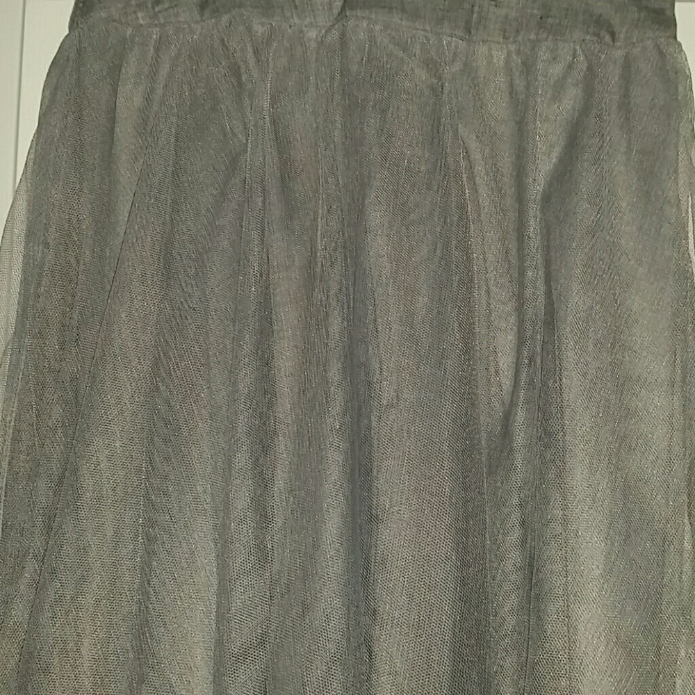 Lauren Conrad gray tulle skirt